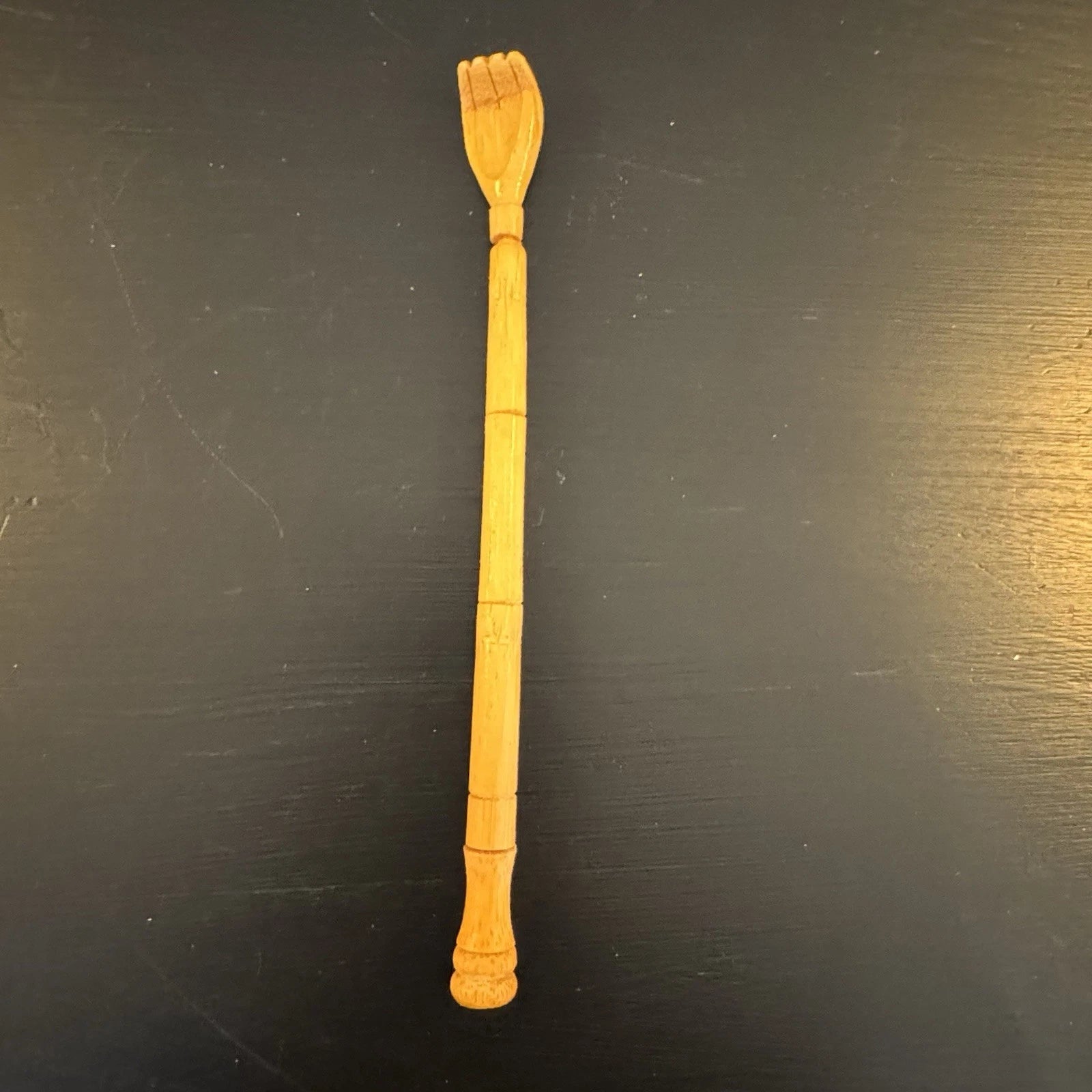 Vintage 9" Wooden Back Scratcher Hand-Carved Tool Massage Aid Natural Wood