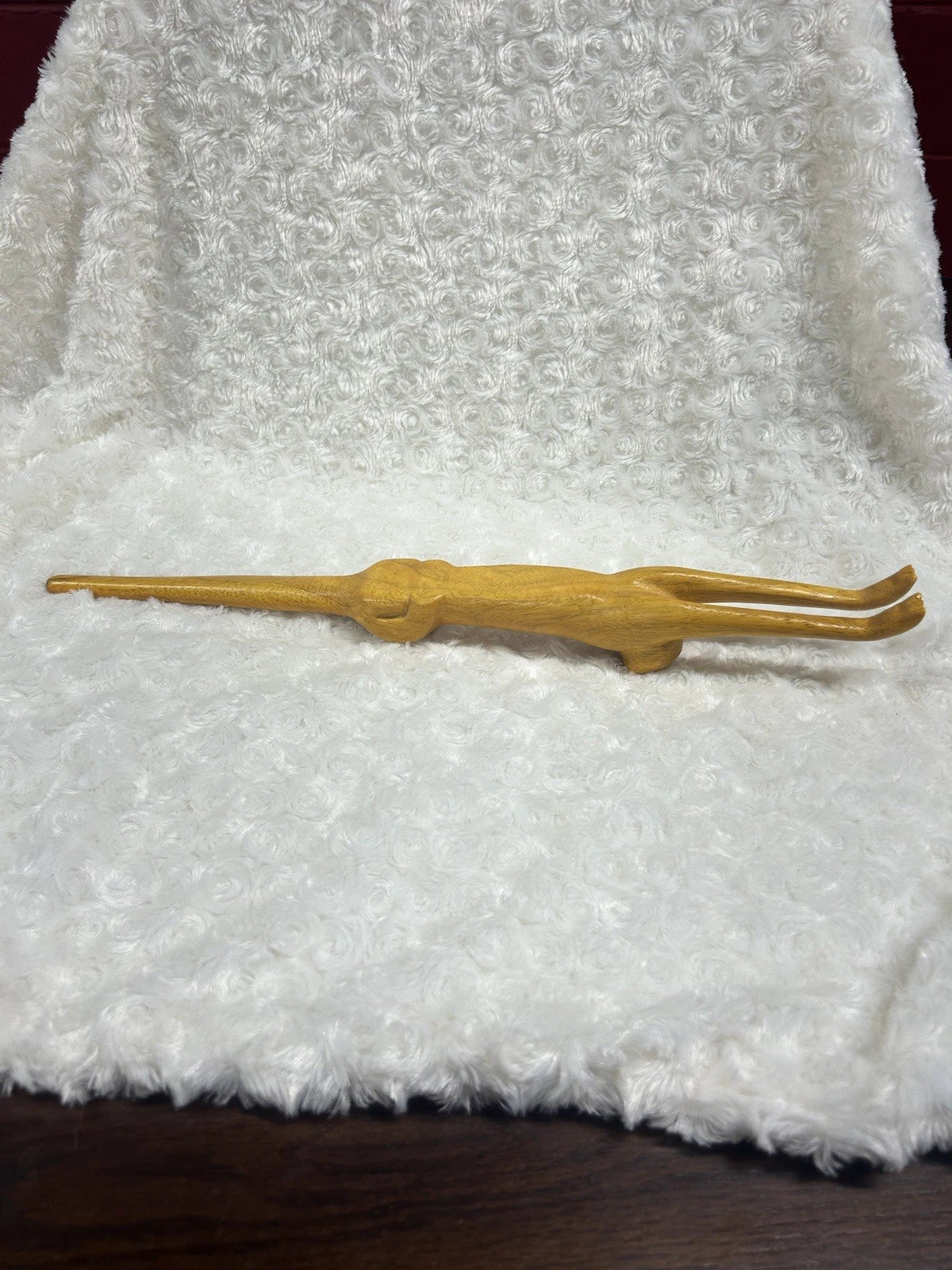 Wooden Cat shaped Back Scratcher, Manual Massage Tool.  17” Long