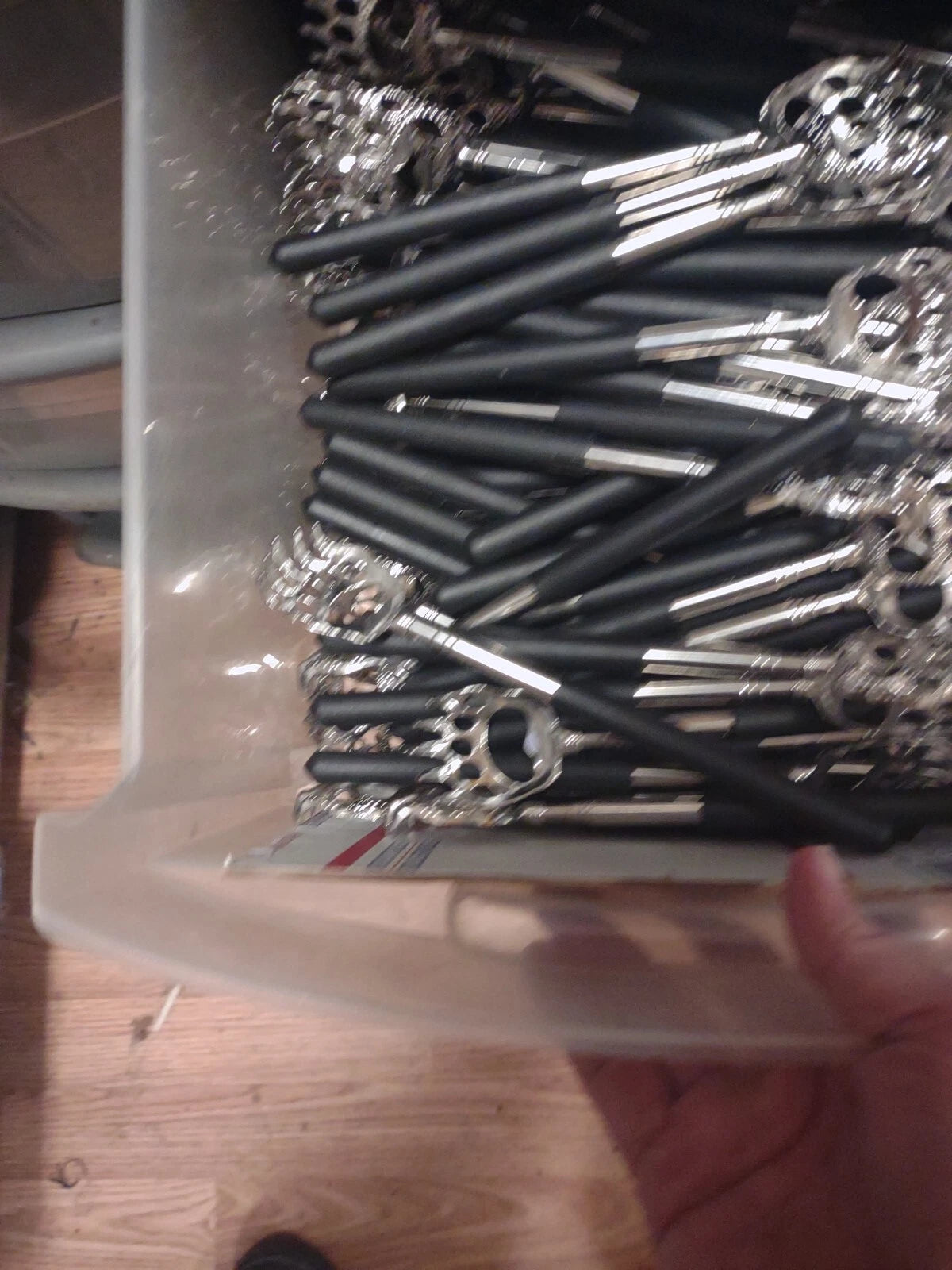 100BULK LOT  BACK SCRATCHERS EXTENDABLE 22" BLUE BLACK RED GREEN(SHIP FROM USA)