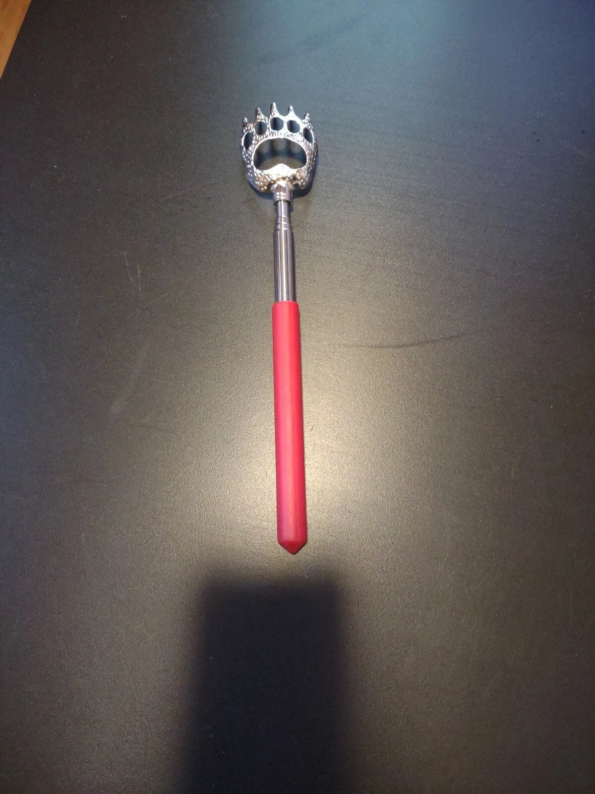 25 Pack Back Scratchers Family Pack/Gifts Metal Extendable 22" Best Deal Bulk