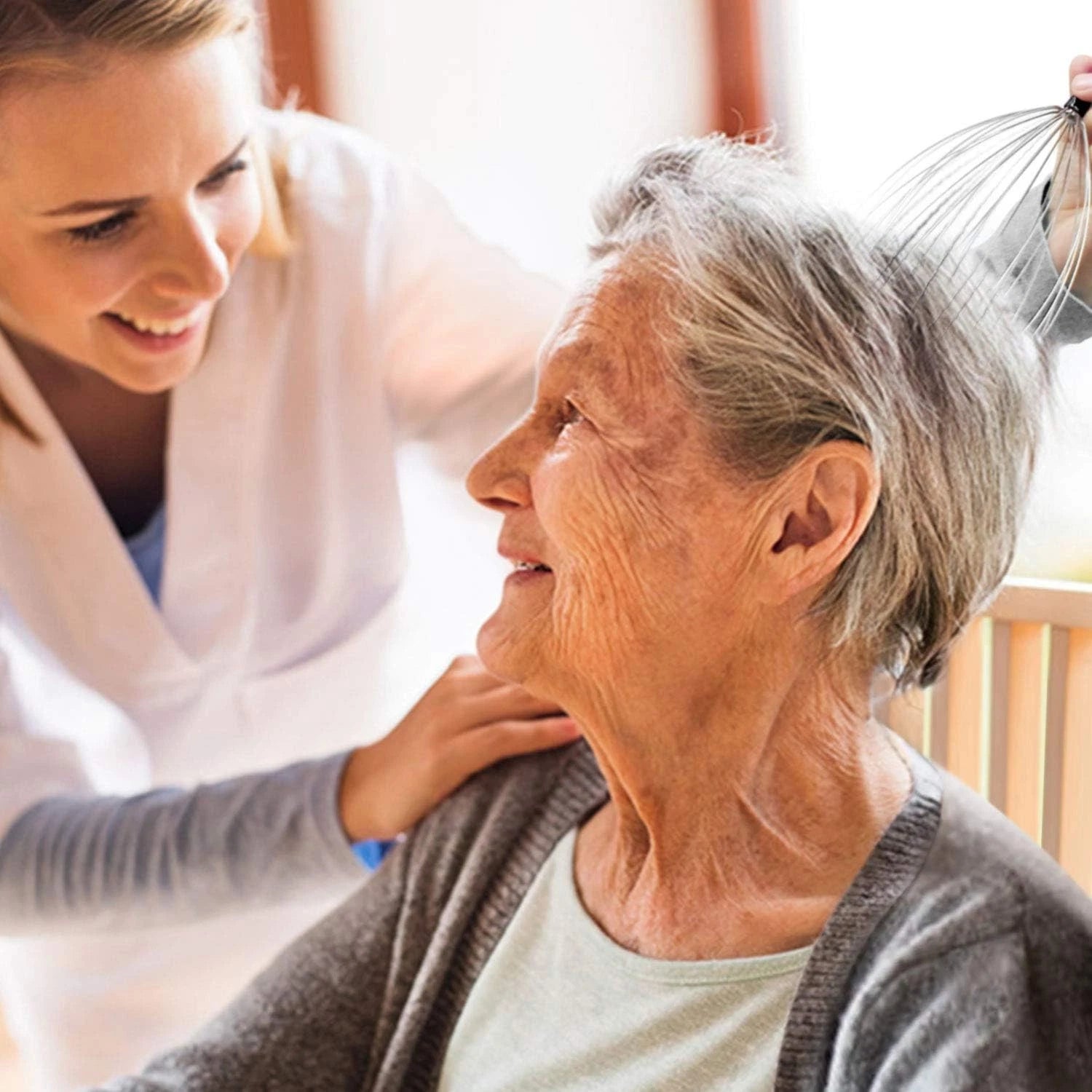 Head Massager Scratcher Tingler with 20 Fingers for Hair Scalp Deep Relaxation..