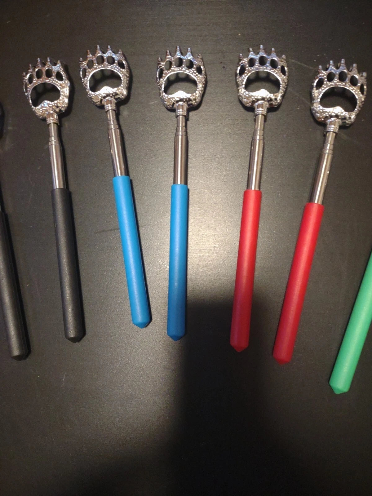 150BULK LOT  BACK SCRATCHERS EXTENDABLE 22" BLUE BLACK RED GREEN(SHIP FROM USA)