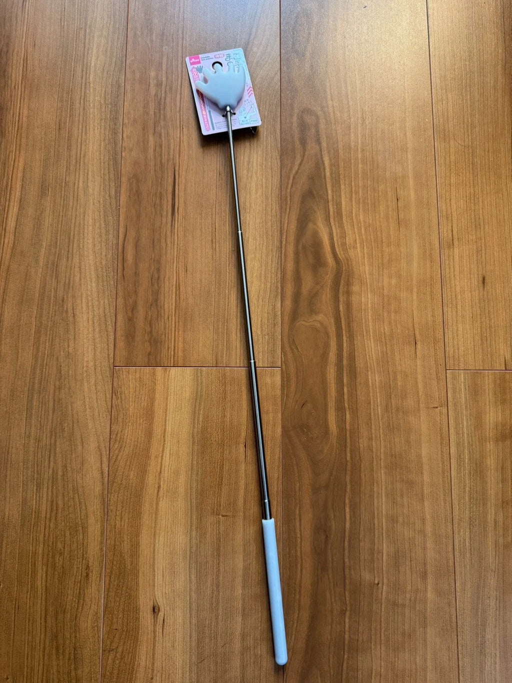 New Japan Daiso Extendable Back Scratcher MAGONOTE White Tool Handy