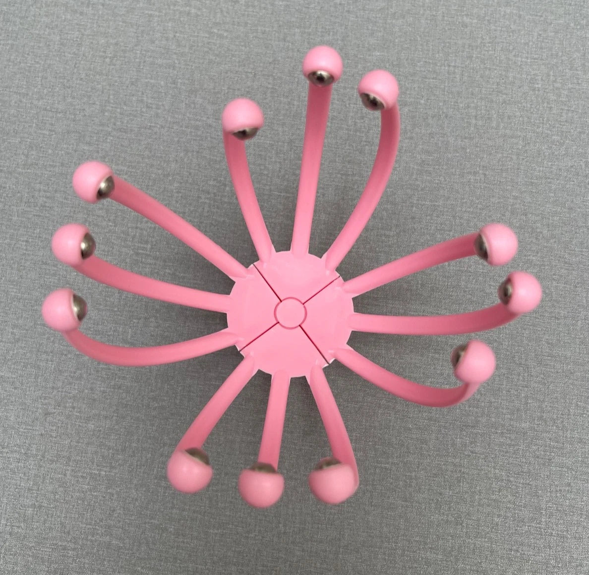 Head Massager Scratcher Neck Massage Scalp Relax Calm Stress Relief Octopus