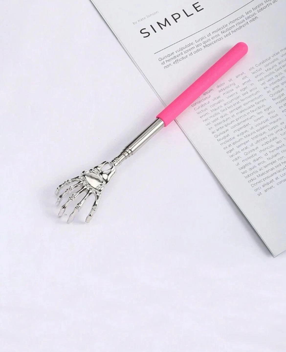 EAGLE CLAW/RAKE BACK SCRATCHER Metal Extending Massager NEW Telescopic Portable