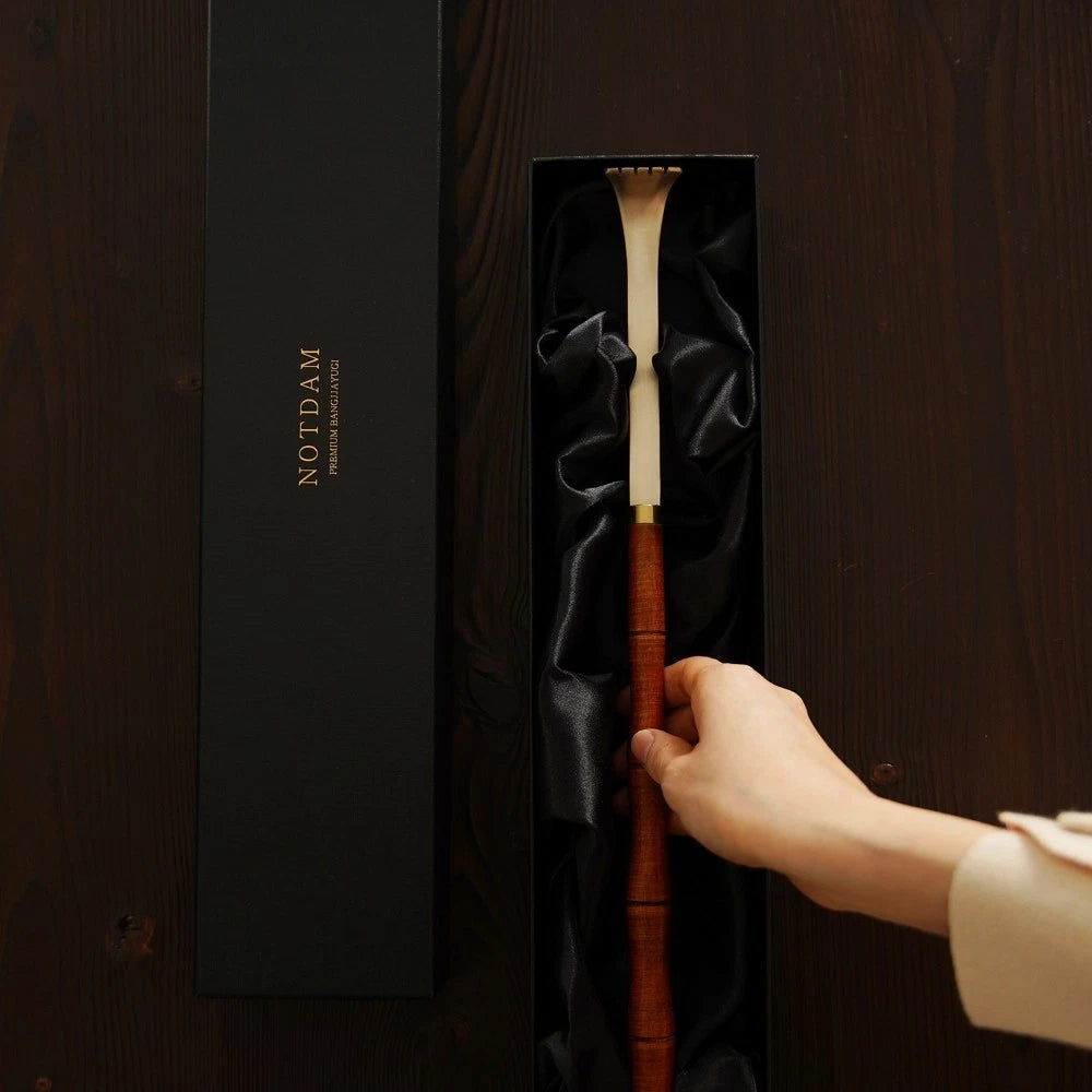 Premium Korean Brass Wooden Back Scratcher – Lacquered Yugi Handle Gift Set