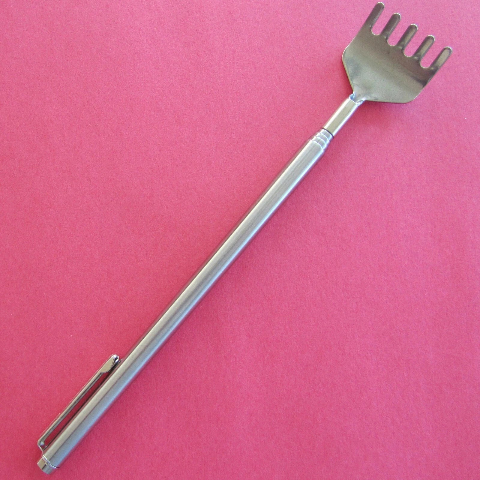 Extra Long Telescoping / Telescopic Metal Back Scratcher with Pen Clip (5 prongs