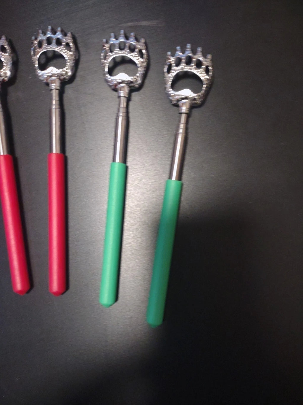 25 Pack Back Scratchers Family Pack/Gifts Metal Extendable 22" Best Deal Bulk