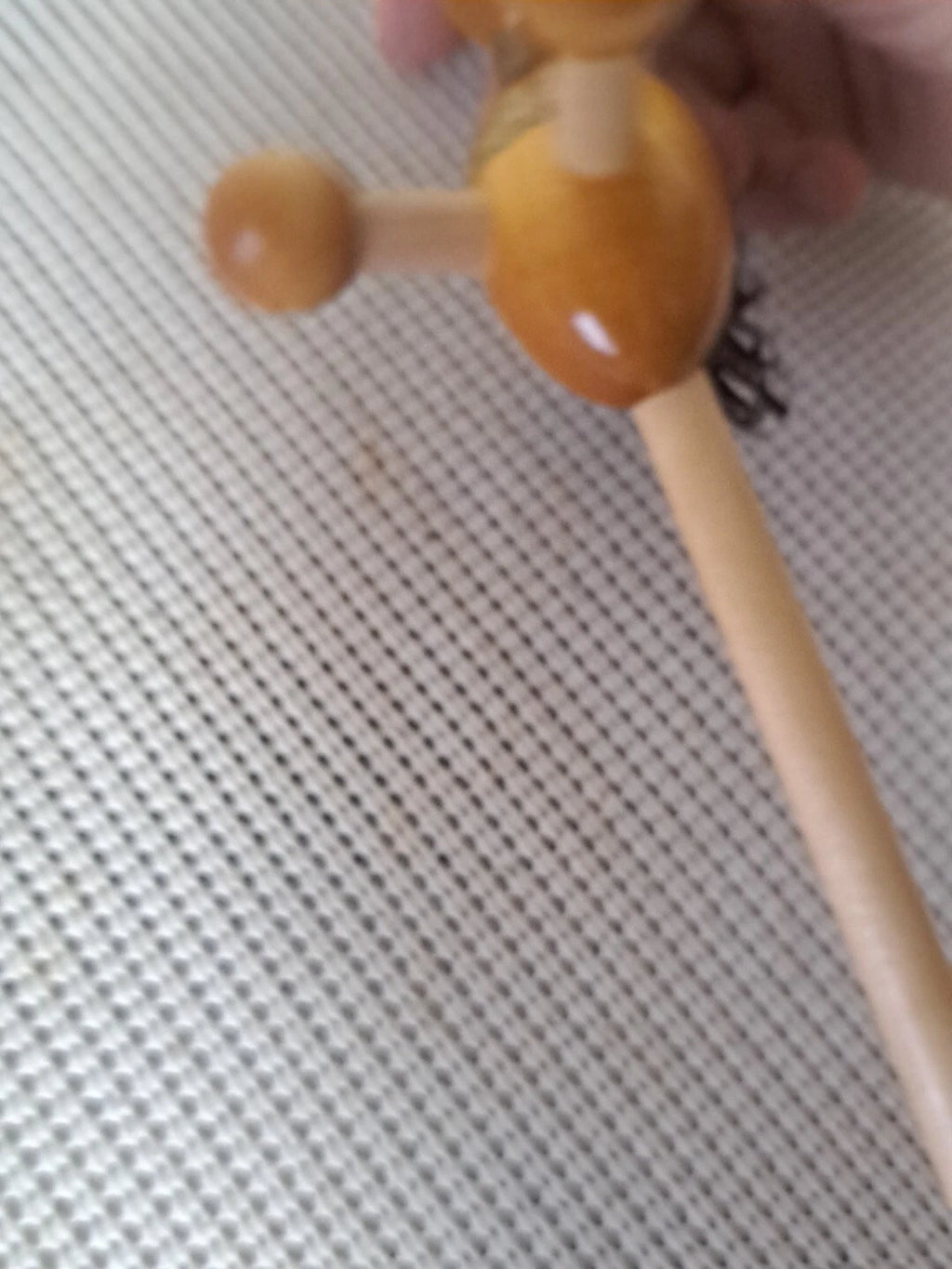 Scratcha LotUvus Wood Back Scratcher Massager 16"