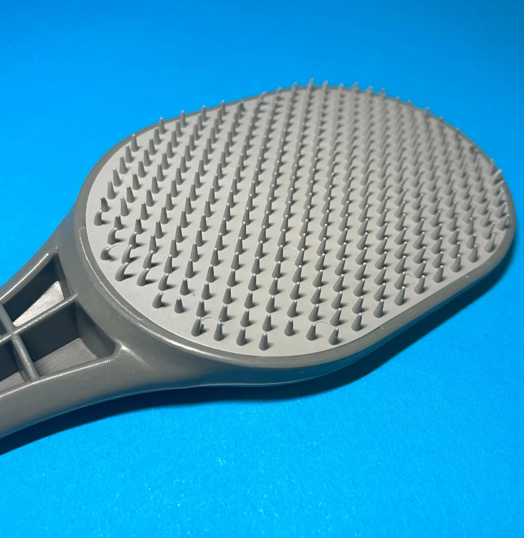 Give the Gift of Tingling Relief! The Body Scratcher Delivers a Deep Scratch