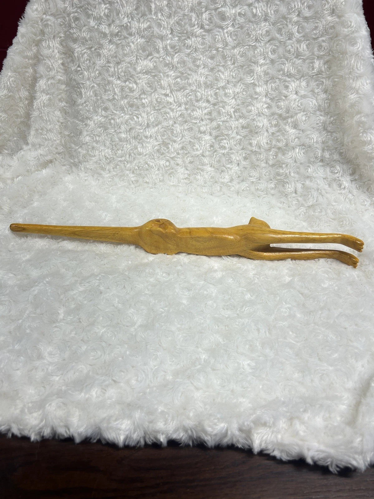 Wooden Cat shaped Back Scratcher, Manual Massage Tool.  17” Long