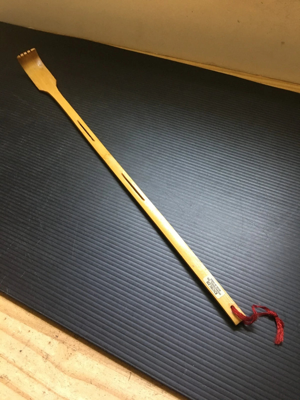 Vintage 1990s Knobler Bamboo Tickling Back Scratcher 16.5"L x 1"W